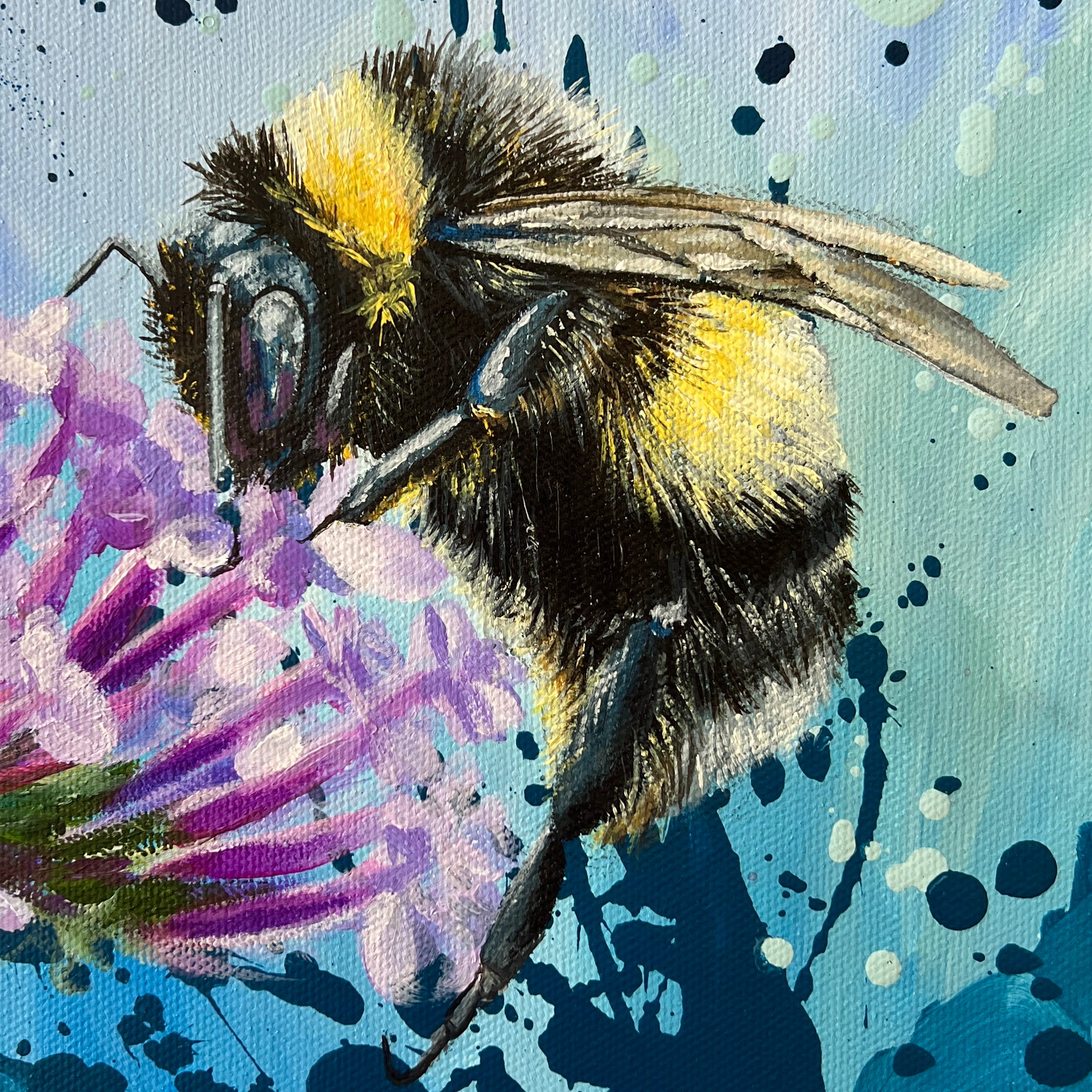 Bee